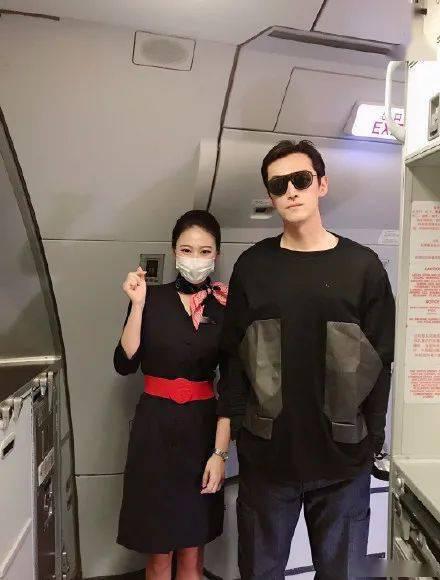 热门吃瓜空姐视频,揭秘幕后故事与网友热议 第1张 热门吃瓜空姐视频,揭秘幕后故事与网友热议 第1张